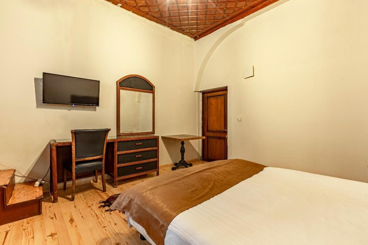 Sari Konak Antalya Bagian luar foto
