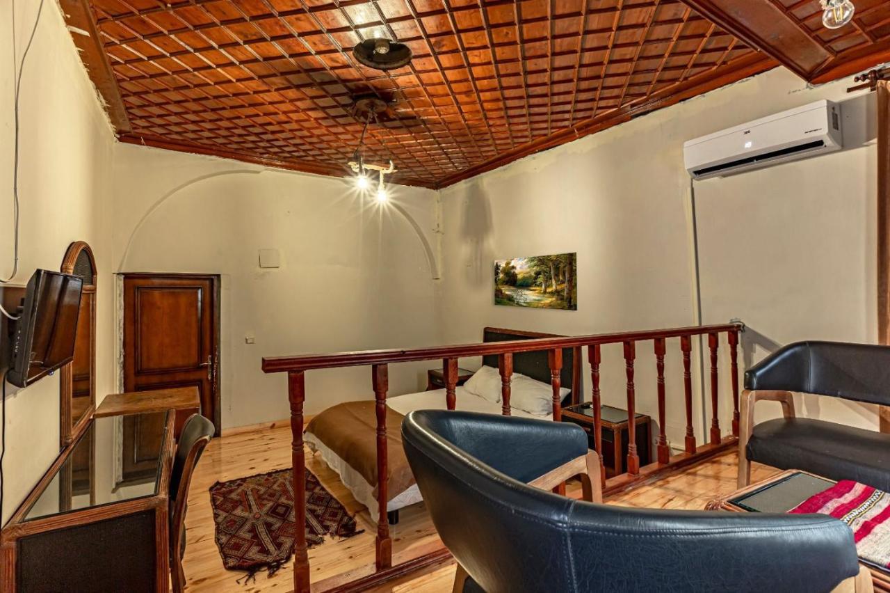 Sari Konak Antalya Bagian luar foto