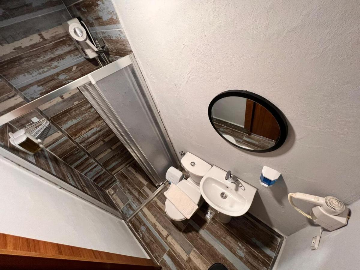 Sari Konak Antalya Bagian luar foto