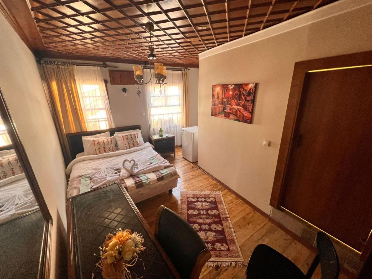 Sari Konak Antalya Bagian luar foto