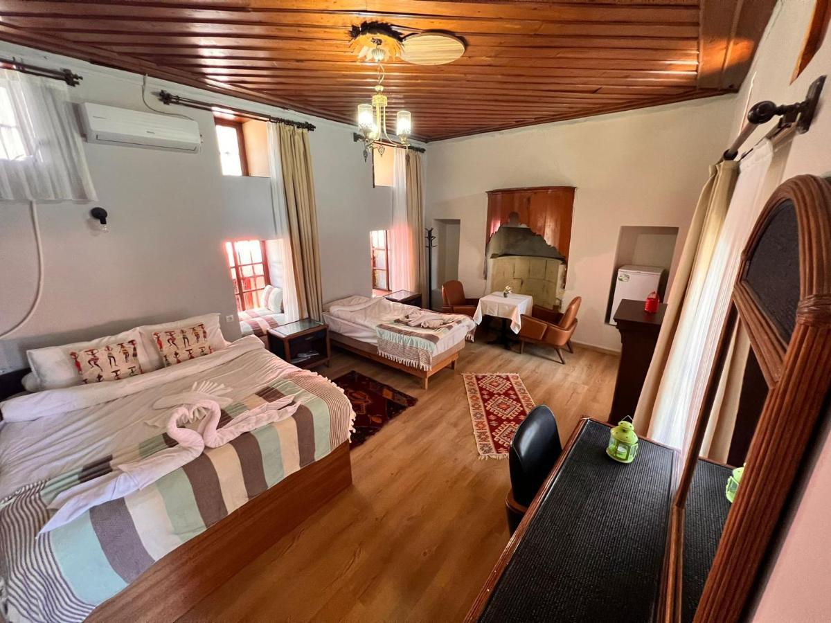 Sari Konak Antalya Bagian luar foto