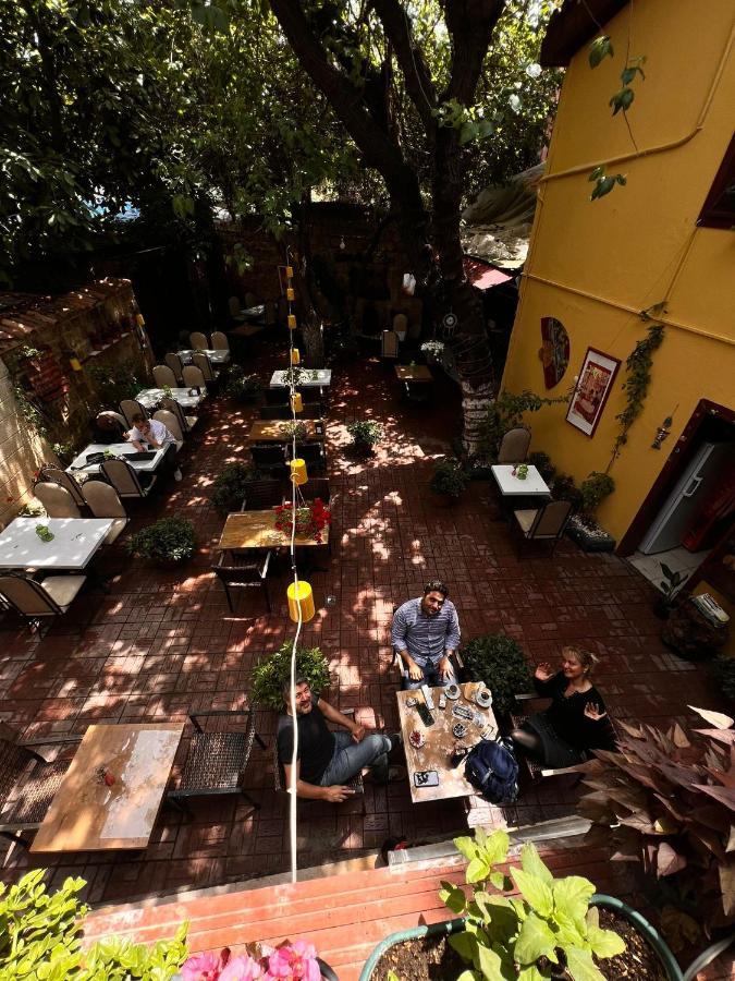 Sari Konak Antalya Bagian luar foto